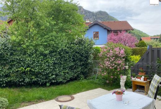 Very charming and quietly located semi-detached house - in Grödig with a small tasteful garden!!!