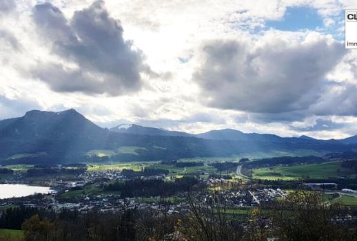Building plot with an unobstructed view of the Mondsee