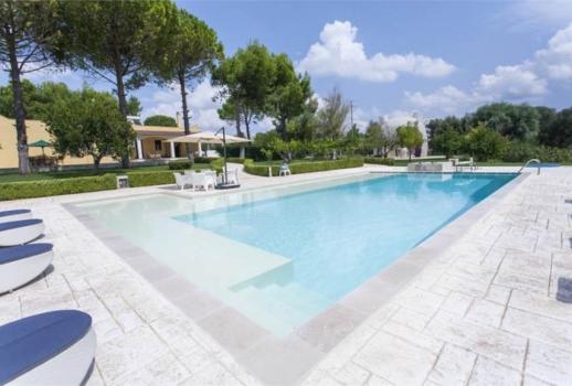 Luxe moderne villa in het noorden van Salento, een paar kilometer van Oria, Puglia