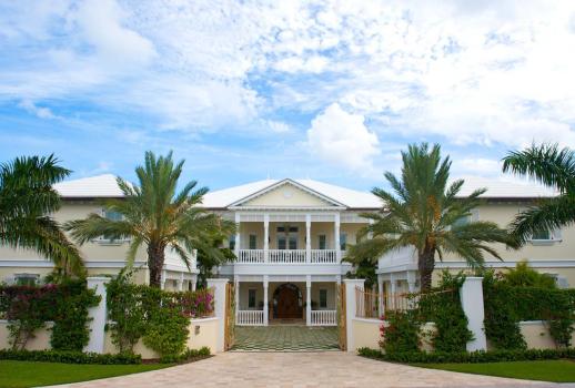 Premium villa in the Bahamas