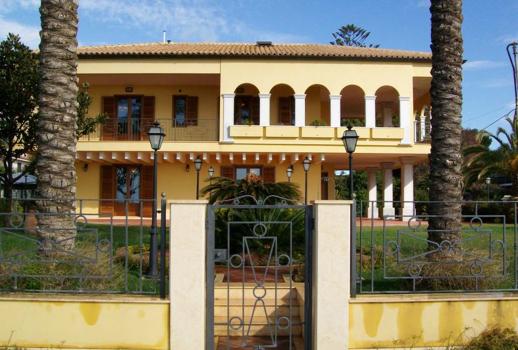 Prestigieuze villa in Playa Grande