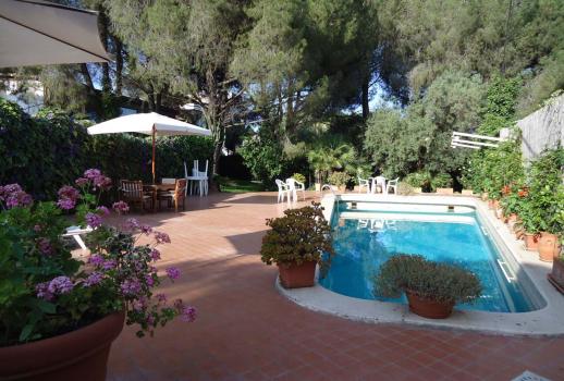 Exclusieve villa met zwembad in Catania