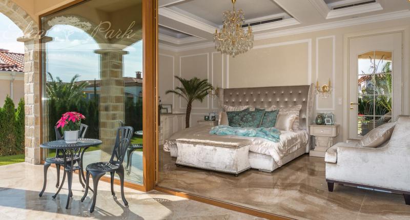New luxury villa in the Mediterranean style