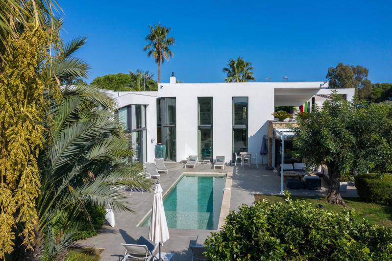 EINZIGARTIGE VILLA SAINT-TROPEZ 