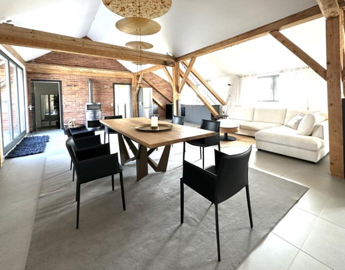 Exclusief TOWNHOUSE met geweldig PENTHOUSE APPARTEMENT