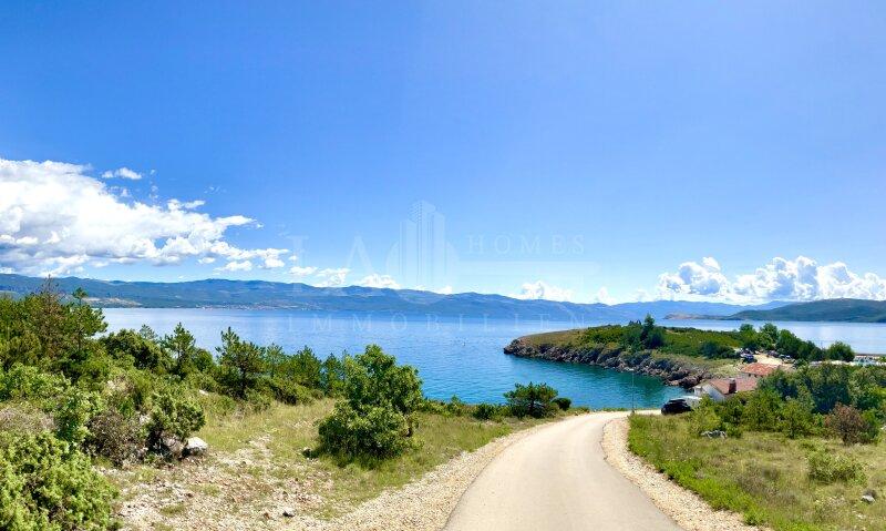 Vivienda exclusiva con piscina y fantásticas vistas al mar en la isla de Krk