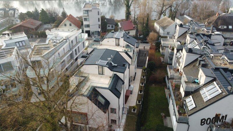 Casă de vis într-o locație liniștită: apartament de 4,5 camere prima ocupare cu terasă pe acoperiș