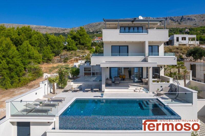 Traumhafte Villa in Split mit Panoramablick