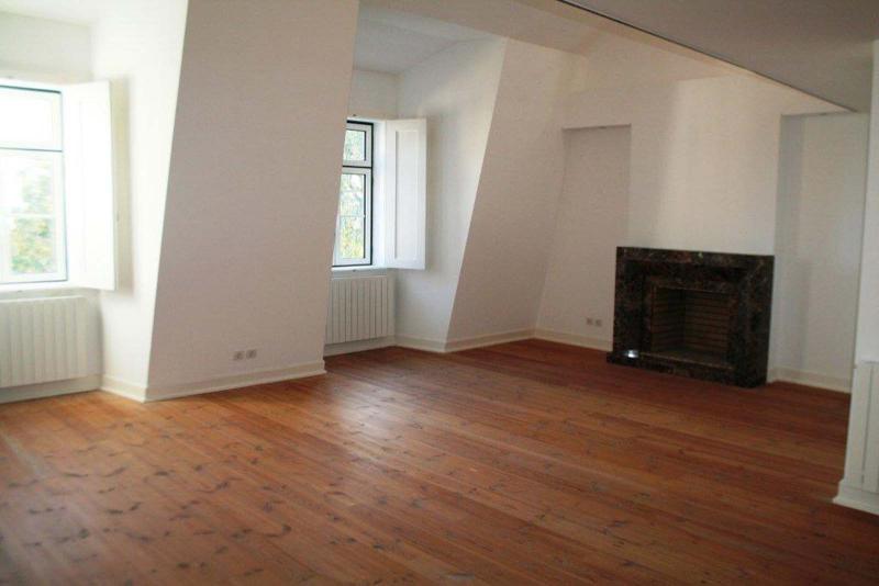 Nowy dwupoziomowy apartament w Lizbonie