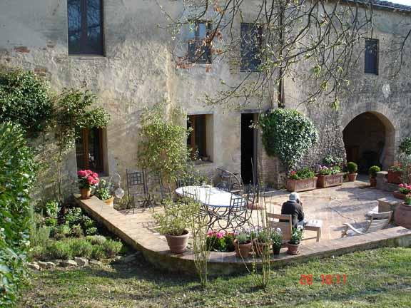 Иль Гличине — прекрасный загородный дом в тосканском стиле