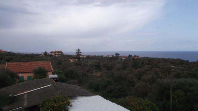 Pozemek s panoramatickým výhledem ve městě Sparta, Messina