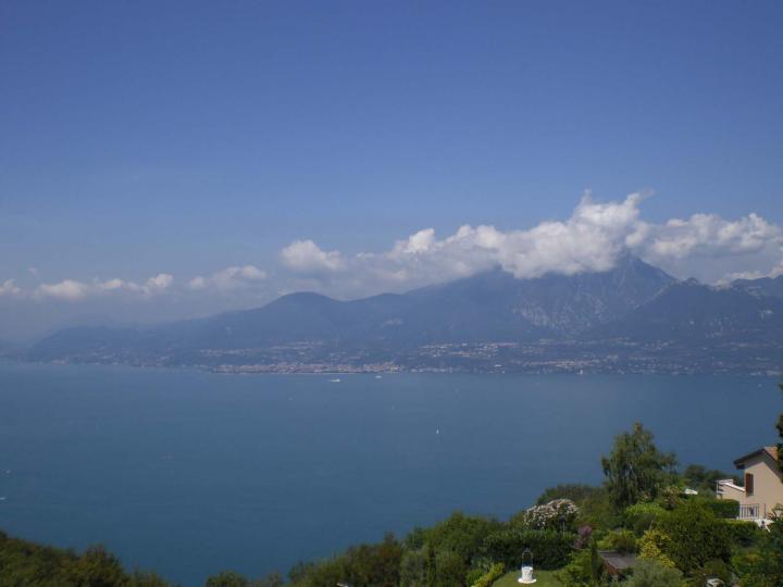 Lago de Garda: Terreno en una zona fantástica