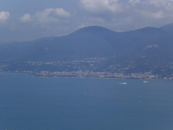 Lago de Garda: Terreno en una zona fantástica