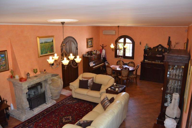Schöne Villa in Belvedere