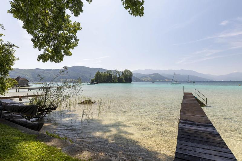 Eksklusiv ejendom ved søbredden – Litzlberg / Attersee