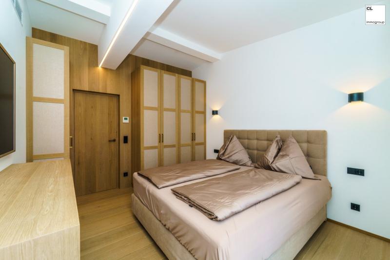 Elegant penthouse in Munich style Elegant penthouse in Munich style