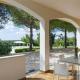 Lyxig modern villa i norra Salento, några kilometer från Oria, Puglia
